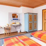 Chalet In Alps Near Ski Slopes Apartment *